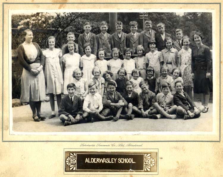 Photograph of Alderwasley School in 1939